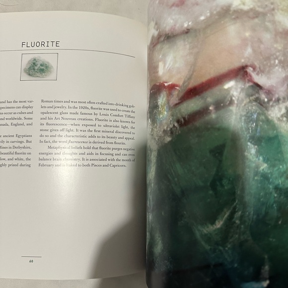 Gem and Stone Book - Blue Cover - Picture 11 of 11
